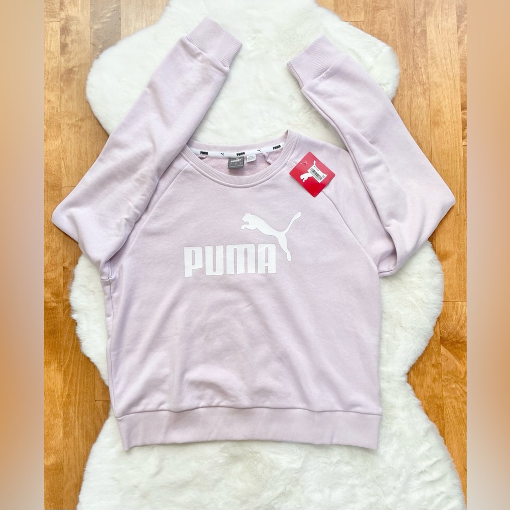 New with tag PUMA #1 Crew Neck logo sweatshirt lavender fog with white logo SZ S